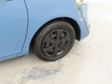 装着タイヤサイズは、185/60R15です。