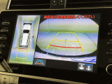 バックモニター付なので後退時に後方が見えるので安心。 車は構造上、死角がたくさんなので万が一を考えると必須ですね。 あくまで補助の為の装備、バックは目視で確認する事が重要ですよ。