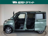 両側パワースライドドア付きだから、狭い駐車スペースなどでの 乗り降りラクラク!小さなお子さまのいるご家庭には嬉しい装備。