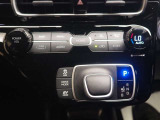 当車両はオートエアコン搭載になります。