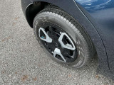 ホイールに目立つ大きなガリ傷や傷みはなく、非常に綺麗な状態をキープしています!細部まで美車にこだわった一台です!