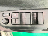 パワーウィンドウ付き☆運転席で全部の窓を開閉することが可能!!快適にドライブをお楽しみいただけます☆