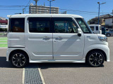 当店中古車は比較的状態の良い車を厳選しております。