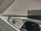 BMWを熟知したメカニックによる、360度の納車前点検。ドイツ本国と同様の教育・訓練を受けたメカニックが徹底的に点検、整備した後にお客様にお引渡しします。