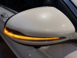 納車前整備は、メルセデスベンツ国際認定メカニックによる最新の検査ライン等の施設が充実した当社工場で入念に行います。メルセデス・ベンツの定める厳しい基準をクリアしたお車のみをご案内させて頂きます。