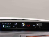 ☆TFTカラ-マルチインフォメ-ションディスプレイ☆4.2インチの液晶画面に、安全・安心のコンテンツやオ-トエアコンのステ-タスなど、さまざまな運転情報を表示し見やすさにこだわったメ-タ-です♪