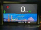 視認性の高いメーター回り。いろいろな情報も表示されます。