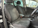 &ldquo;Certified Pre-Owned&rdquo;はお客様の安全性のため、厳しい基準を設定しています。その厳しいチェックをクリアして選び抜かれた車両だけを、ベストコンディションに仕上げてお届けします。