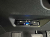 高速の出入りを楽にできるETC車載器付きです。