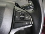 ◆アダプティブクルーズコントロール◆予め設定した車速内でクルマが自動的に加減速。前走車との適切な車間距離を維持しながら追従走行します。