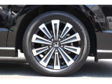 PREMIUM LINE専用デザイン17インチアルミホイール205/55R17