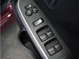 ◆パワーウィンドウスイッチ◆運転席から全席の窓の開閉操作を行うことが出来いつでも換気ができます!
