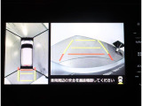 バックモニターの に車両の全周囲の確認できるぱのらみっくビューカメラ機能を搭載しております