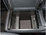 ※誠に申し訳ございません。当店ではご来店いただき、お車の内外装をご確認いただけるお客様ご本人にご購入いただいております。どうぞご了承くださいませ。