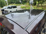 ルーフの状態です。塗装のツヤも残っています