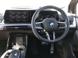 車両の詳細、ご質問につきましては、営業スタッフまでお気軽にご連絡下さいませ。遠方のお客様には実車の詳細動画送信も承ります。お問合せをお待ち致しております。