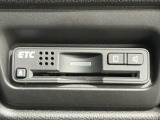★ETC搭載★ お出かけには今や欠かせなくなってきましたETC装備で、高速道路の利用もスマートに!料金所もスイスイ通過&rArr;快適ドライブにかかせないアイテムです☆