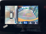 360度ビューモニターです。前後左右の安全を確認できます。