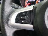 オーディオ操作がハンドルスイッチででき便利です
