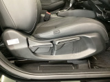 豊富に在庫を取り揃えています!軽自動車からミニバン、セダン、SUV、話題のハイブリッド車など続々入荷しております!
