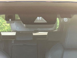 【トヨタセーフティセンス】走行中に前方の車両等を認識し、衝突しそうな時は警報とブレーキで衝突回避と被害軽減をアシスト。より安全にドライブをお楽しみいただけます。