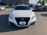 お車の保証については、年式・走行距離等の条件により異なります。詳しくは店頭にてお問い合わせ頂ければ幸いです。