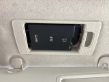マツダ純正スマートインETC装備!サンバイザーの裏に車載器をスッキリ収納!ワンプッシュでETCカードの出し入れも簡単にできます。