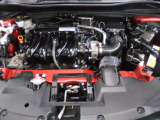 自慢のエンジンはパワードbyHONDAです。精度とバランスにこだわって、低回転からスムースなパワーを発揮します。