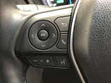【ステアリングスイッチ】左です。ハンドルから手を離さず、運転に集中したまま手元でオーディオ操作等ができます。