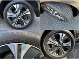 純正アルミホイールです。タイヤサイズは205/55R17です。