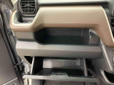 認定中古車はご購入から1年間・距離無制限の保証付き!(年式により6ケ月・距離無制限となります)