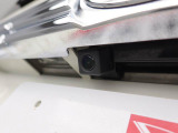 バックの苦手な初心者や女性にうれしいバックモニター 運転席の死角になる真後ろが確認できます。 (^^♪
