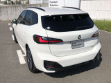 車両の詳細、ご質問につきましては、営業スタッフまでお気軽にご連絡下さいませ。遠方のお客様には実車の詳細動画送信も承ります。お問合せをお待ち致しております。