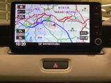 ナビゲーションはフルセグTV、インターナビ対応のGathers純正メモリーナビを搭載しています。Bluetoothオーディオ機能がありますので、スマートフォンなどの音楽も再生できます。