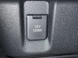 シガーソケット用の充電器が使用可能です!