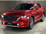 CX-5のアイデンティティは、デザイン、走り、室内、荷室、価格などを高次元でまとめたバランスの良さにあります!一芸で選ばせるSUVではなく、長く付き合うほど良さが分かるSUVなのです!