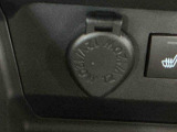 リーズナブル料金で、納車後から切れ目なく一般保証が延長される人気のオプションとなります。初登録月から3年又は累計走行距離6万キロ経過後から5年10万キロまで一般保証に準じて保証いたします。