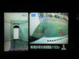 アラウンドビューモニターで車庫入れも空から見ている様に駐車できラクラクです。