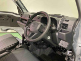 ご覧いただきありがとうございます!安心保証付きの展示車を多数揃えておりますのでお気軽にお尋ねください。