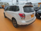 左後ろからの画像です!日々お買い得車両続々入庫しております!