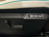 運転席はパワーシートです。