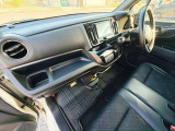 当社では厳選したお車を毎月大量に仕入れを行ない、お求めやすい価格でご提供しております♪