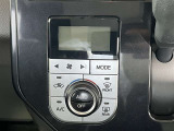 オートエアコンで自動で温度、風量をコントロールできます
