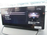 周囲の接近車両や障害物を検知して知らせる機能を、自分好みに調整して設定できます。車線変更や車庫入れ、狭い路地でのすれ違いなど、日々の街乗りから高速移動まで運転の負担を和らげやすい実用的な仕様です。