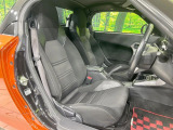 ドライバーによって運転しやすいポジションは異なり、あの車はどうなのか不安なこともありますよね。気になるお車は店頭で乗り込んでご確認いただけます♪