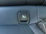 車両の詳細、ご質問につきましては、弊社営業スタッフまでお気軽にご連絡下さいませ。遠方のお客様には実車の詳細画像送信も承ります。お客様からのお問合せをお待ち致しております。