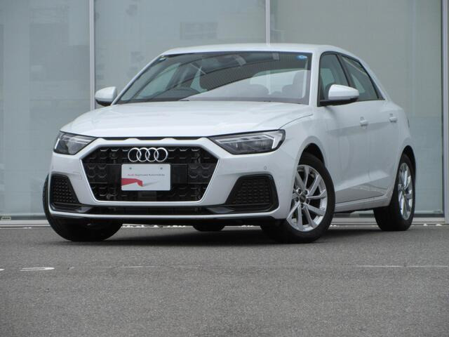 A1スポーツバック 25 TFSI アドバンスド