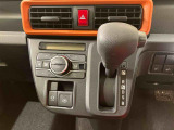 納車前にはプロのメカニックが、各部の点検を行います。ディーラーにしか出来ない品質、そしてサービスできっと満足していただけると思います!