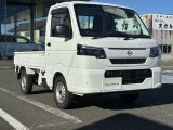 【車検・点検もおまかせください】 お買い上げ頂いたお車の整備も当社工場で行います。ディーラー基準の安心な整備でお客様の車検・点検もサポートします。