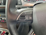 運転中、前方から目線をそらすことなくオーディオ等の操作が可能な便利機能もついています!!